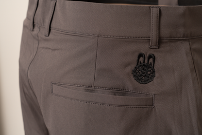 Close-up of The Mulligan Grays golf joggers’ rear pocket and stretch fabric for flexibility and comfort during play